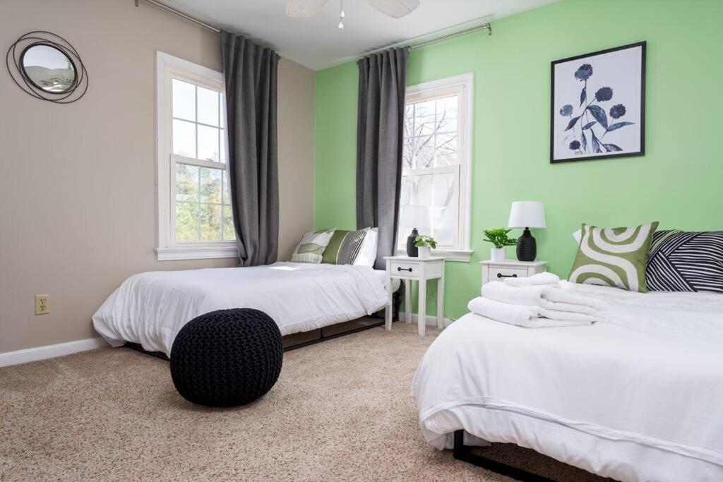 Serenity Beach House In Central Ilm W/ King Bed Wilmington Esterno foto